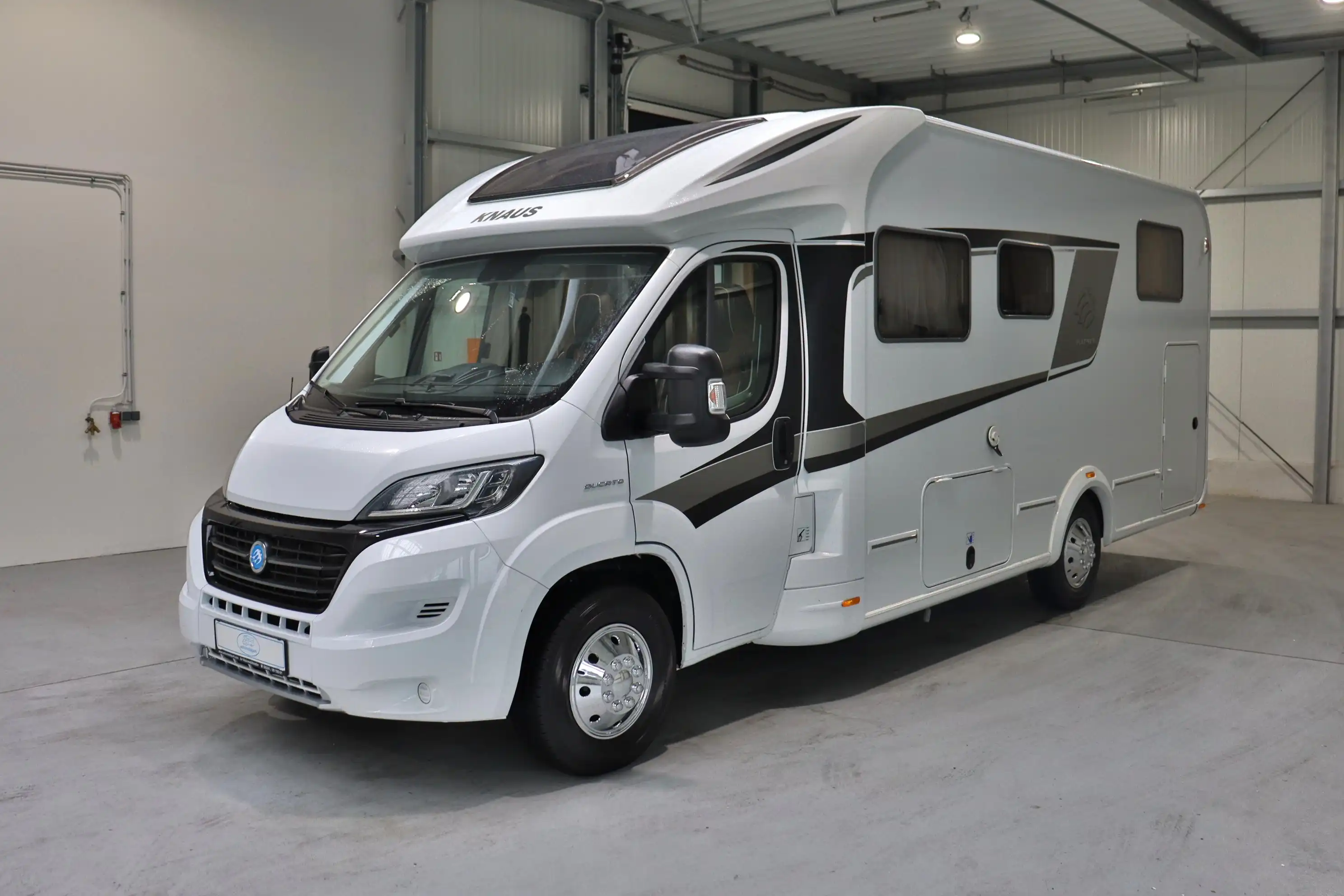 KNAUS SUN TI 700 MEG Platinum Selection